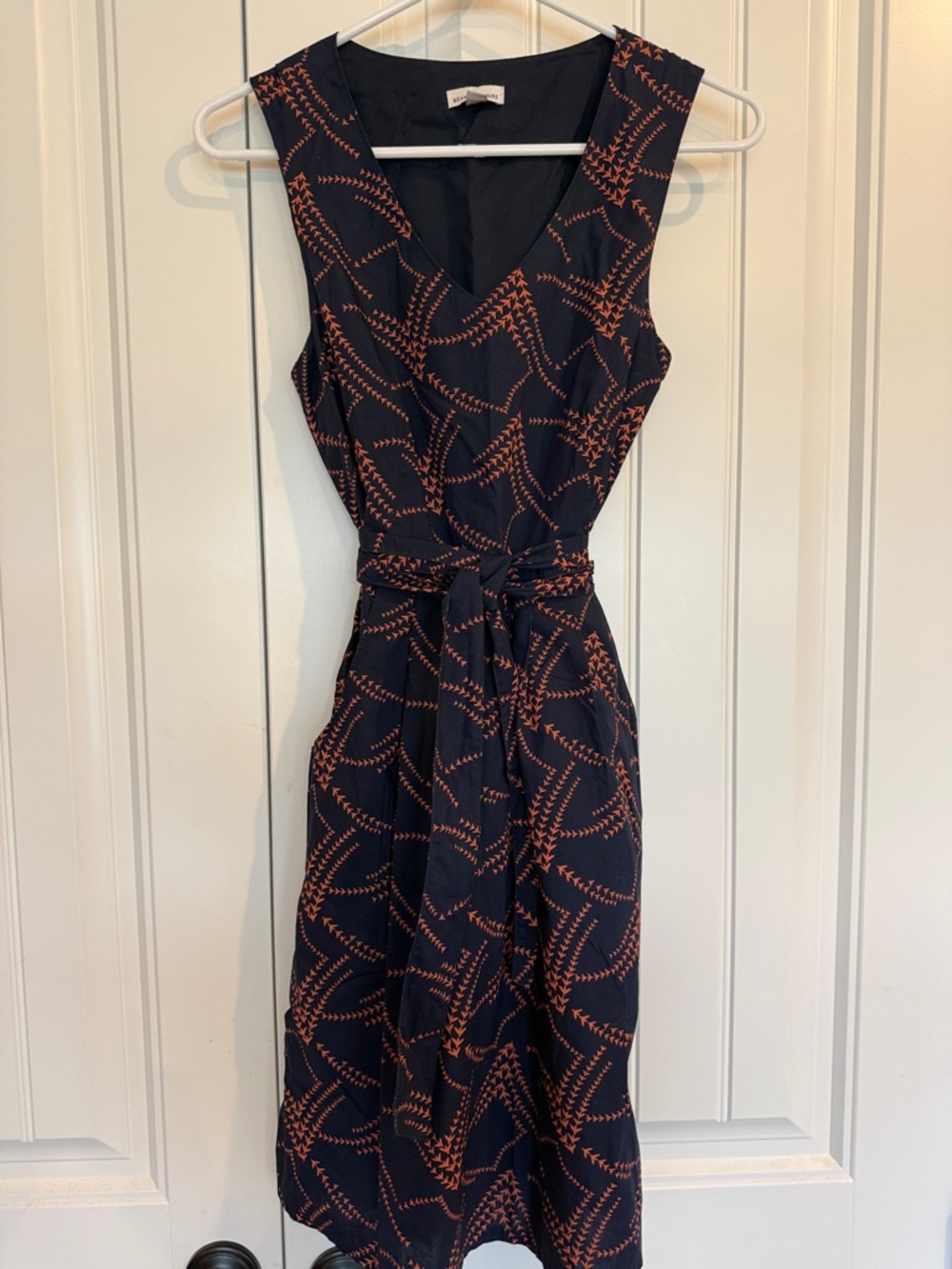 LL BEAN Signature Navy Midi Dress with Coral Leaf Motif and Self Tie NWOT